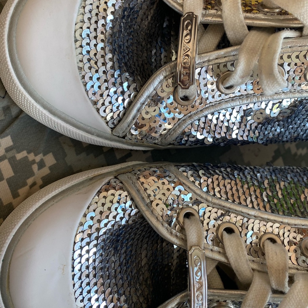 Coach Garrett Silver Sequin Women's Sneakers S 8B - Picture 10 of 13